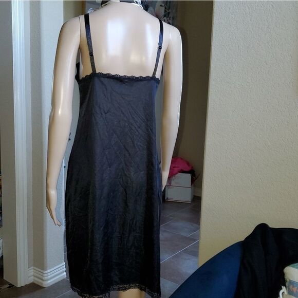 Heavenly shapewear black cami - Picture 4 of 8